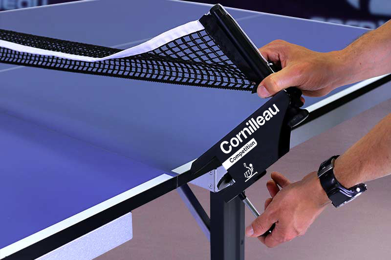 Removable net on the Cornilleau Competition 610 ITTF table tennis table