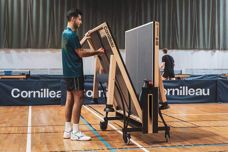 Cornilleau 850-W ITTF table tennis table